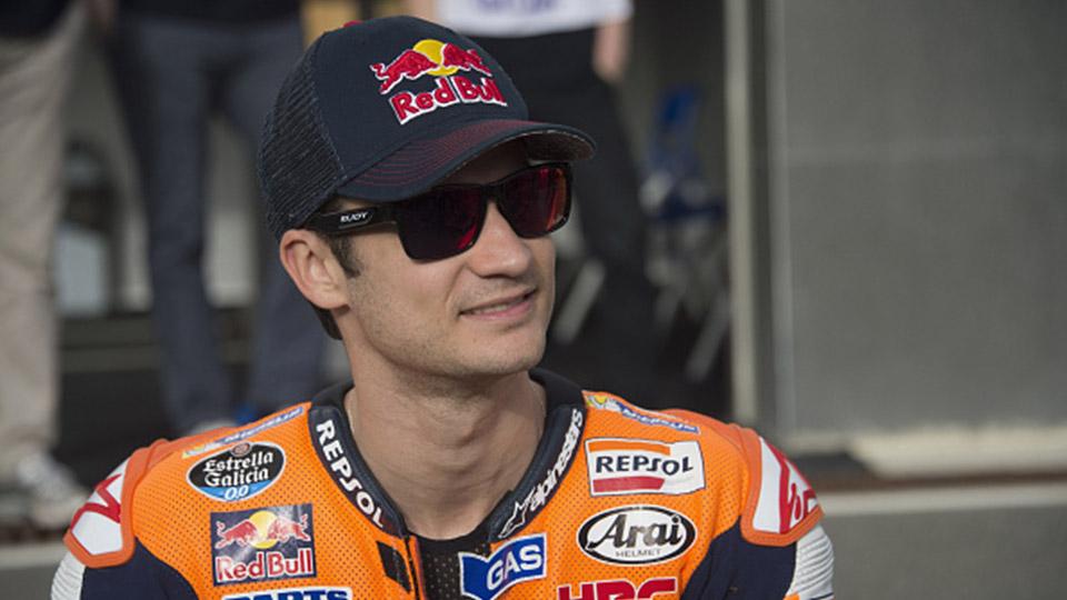 Pembalap Repsol Honda, Dani Pedrosa resmi bertahan musim depan. - INDOSPORT