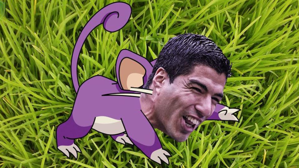 Gigi tikus Luis Suarez membuatnya dimiripkan dengan tokoh Pokemon Go. - INDOSPORT