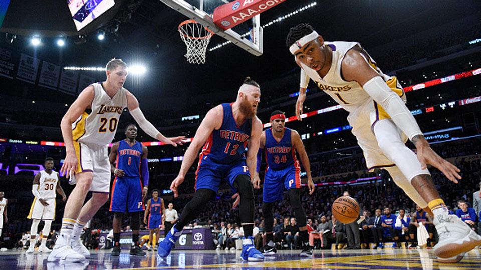 Situasi pertandingan Detroit Pistons melawan Los Angeles Lakers. - INDOSPORT