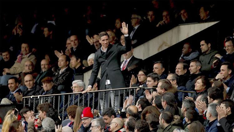 Fernando Torres hadir memberikan dukungan untuk Atletico Madrid. - INDOSPORT