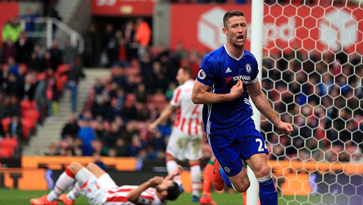 Gary Cahill, bek tengah Chelsea. - INDOSPORT
