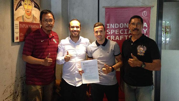 Paulo Sergio (kanan kedua). Copyright: ofisial Bhayangkara FC