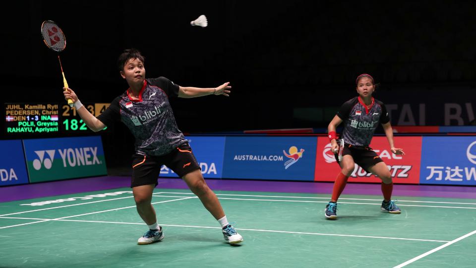 Greysia Polii/Apriani Rahayu di ajang Piala Sudirman 2017. - INDOSPORT