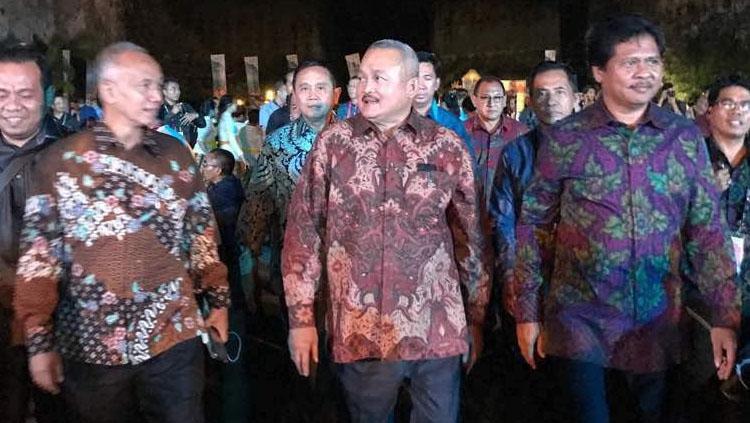 Gubernur Sumsel H Alex Noerdin saat menghadiri event Bali & Beyond Travel Fair. - INDOSPORT