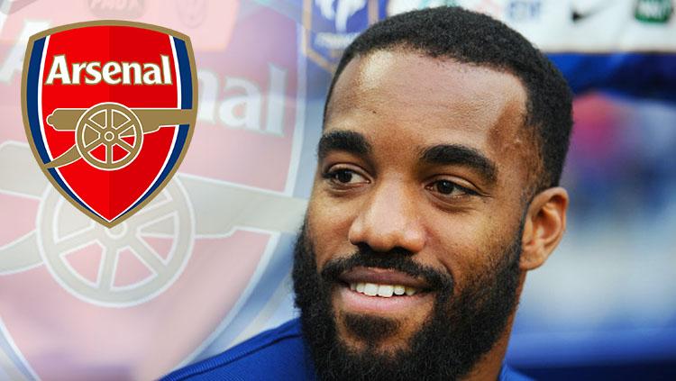 Alexandre Lacazette dan logo Arsenal. - INDOSPORT