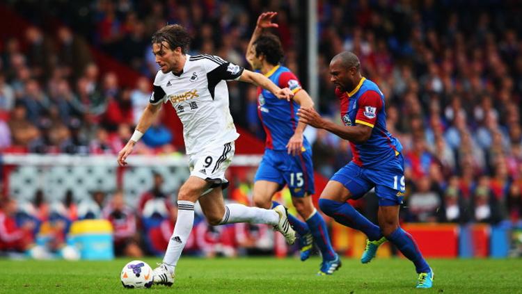 Michu, mantan striker Swansea City. - INDOSPORT