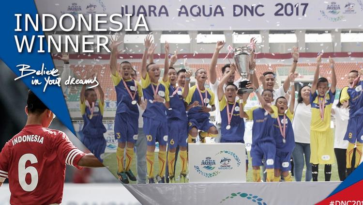 Sepakbola anak Indonesia mendapatkan gelar juara Aqua DNC 2017. - INDOSPORT