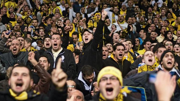 La Familia Beitar, fans Beitar Jerusalem FC. - INDOSPORT