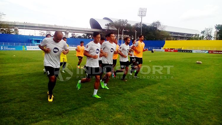 Persela Lamongan saat jalani latihan. - INDOSPORT