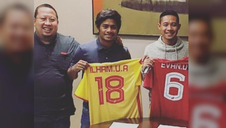 Indosport - Evan Dimas dan Ilham Udin Armaiyn resmi ke Selangor FA.