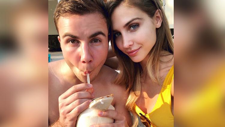 Indosport - Ann-Kathrin Brommel dan Mario Gotze.