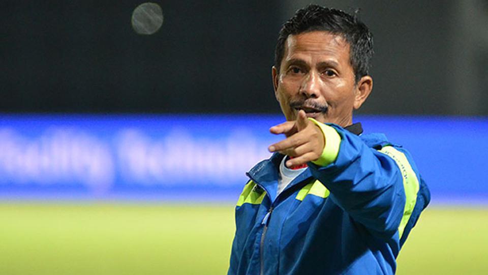 Djajang Nurdjaman tetap menganggap Semen Padang lawan berbahaya. - INDOSPORT