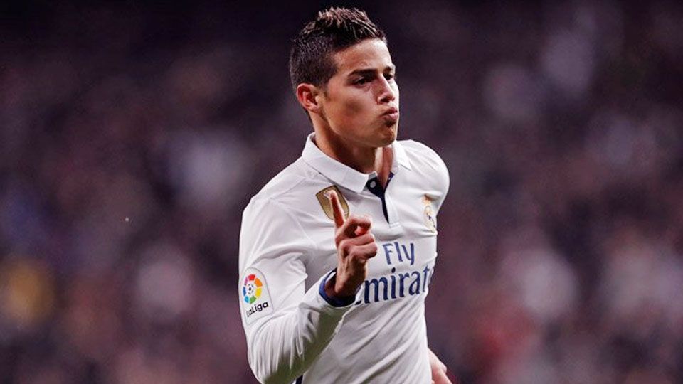 James Rodriguez selebrasi setelah berhasil membobol gawang Sevilla. Copyright: Twitter