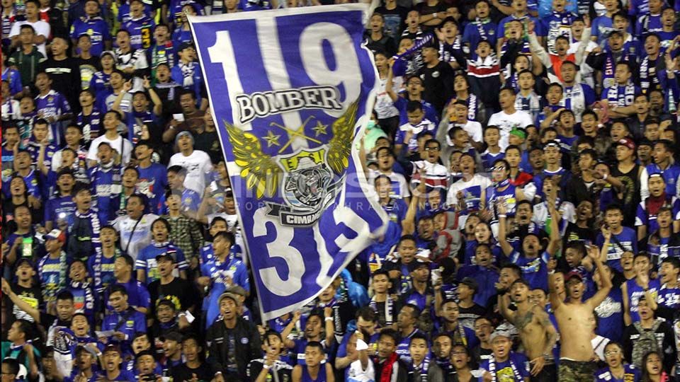 Bobotoh menjadi salah satu kekuatan Persib. Copyright: INDOSPORT/Ghozi El-Fitra