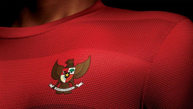 Desain lama jersey Timnas Indonesia Copyright: © INTERNET/reddit.com