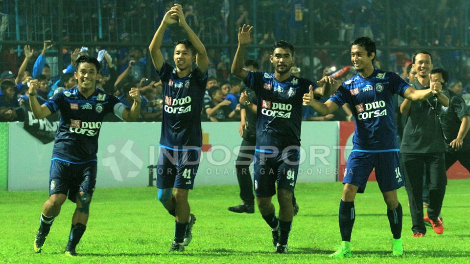 Arema FC akan membawa 20 pemain untuk meladeni PBFC di final Piala Presiden 2017. Copyright: © Ian Setiawan/INDOSPORT