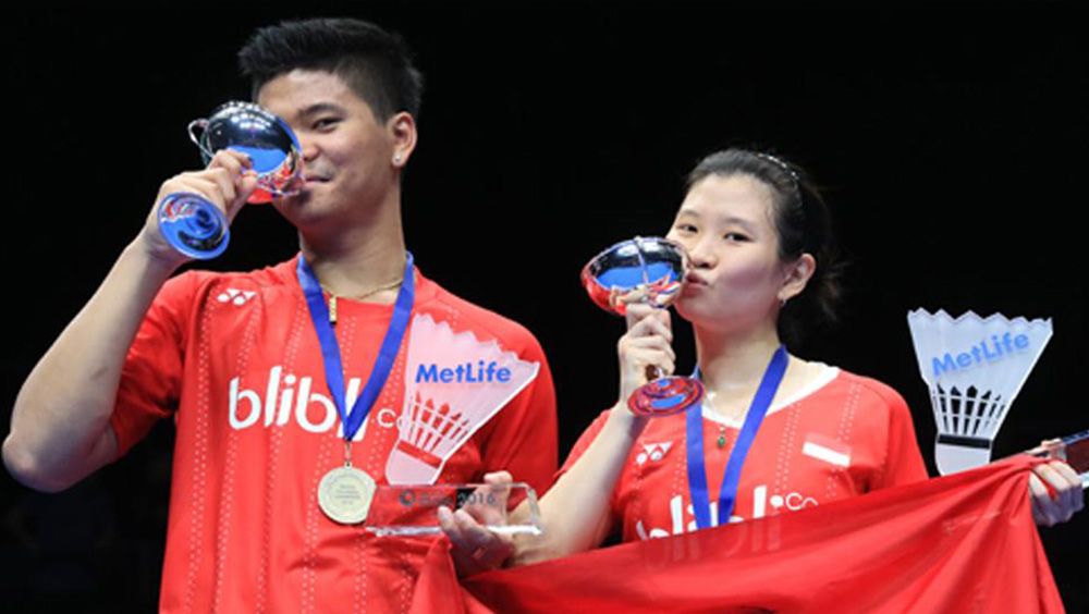 Praveen Jordan dan Debby Susanto saat meraih gelar juara di All England 2016. Copyright: © PBSI