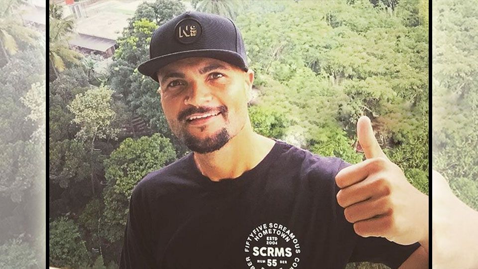 Sergio van Dijk memilih untuk mengobati cederanya di Belanda. Copyright: Instagram@Sergio van Dijk