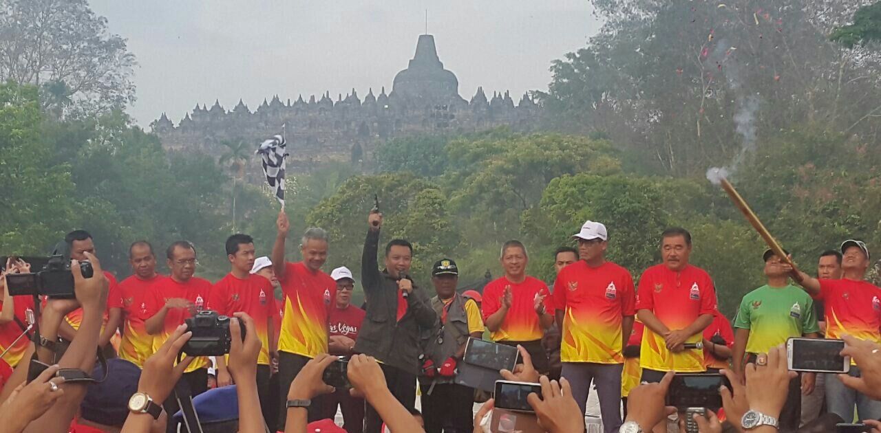 Menpora Imam Nahrawi saat membuka Borobudur Marathon 2016 lalu. Copyright: Twitter @borobudurmrtn