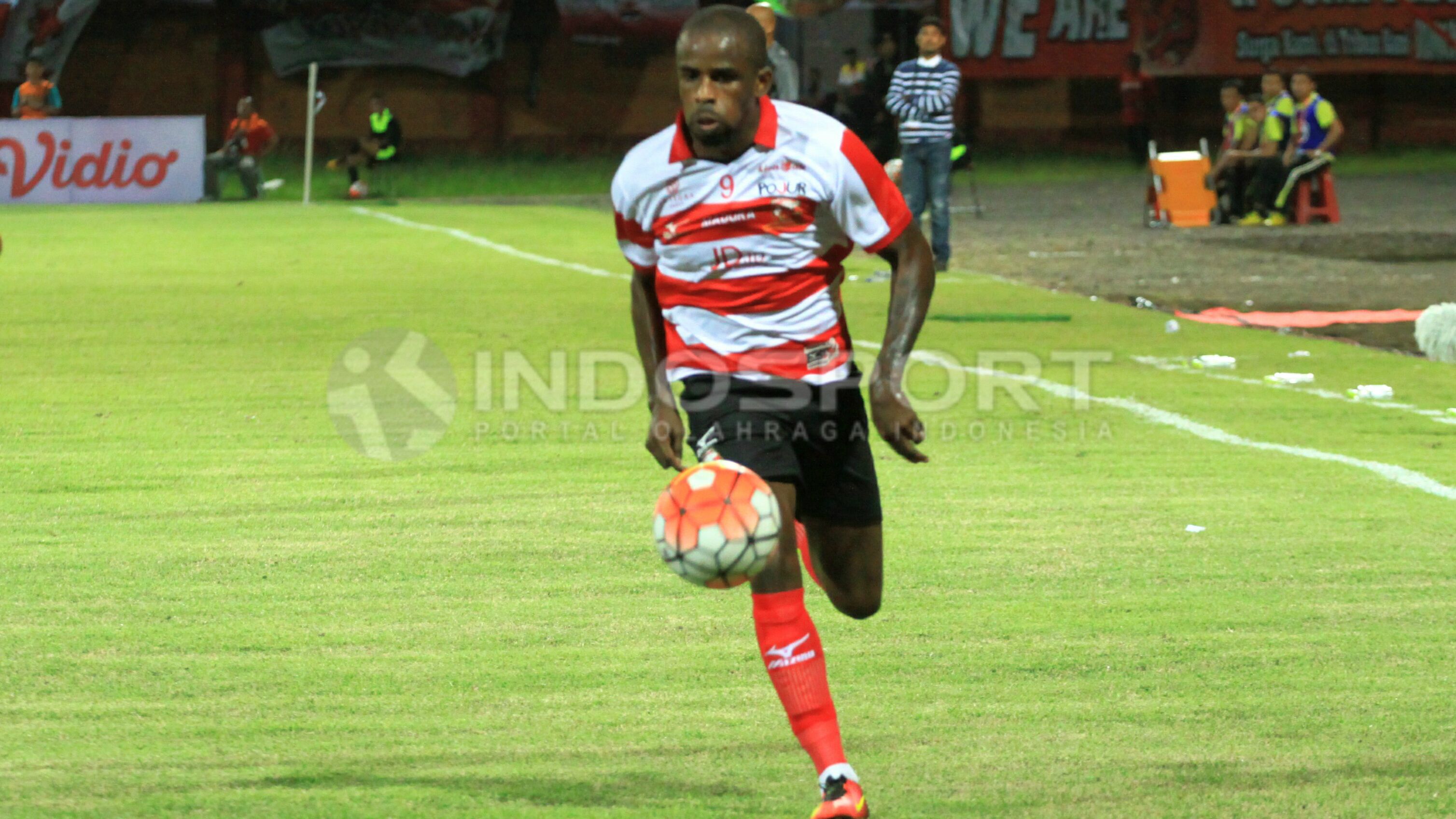 Greg Nwokolo Copyright: © Ian Setiawan/INDOSPORT