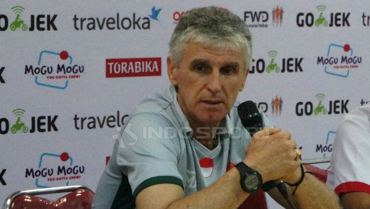 Ivan Kolev bakal mengevaluasi marquee player PS TNI. Copyright: Zainal Hasan/INDOSPORT