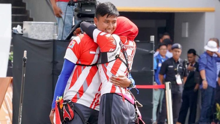 Riau Ega Agatha dan Diananda Choirunisa. Copyright: © Twitter@imam_nahrawi