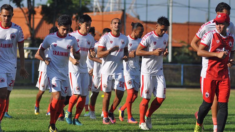 Suasana latihan pemain Persija Jakarta di Bali. Copyright: © Media Persija