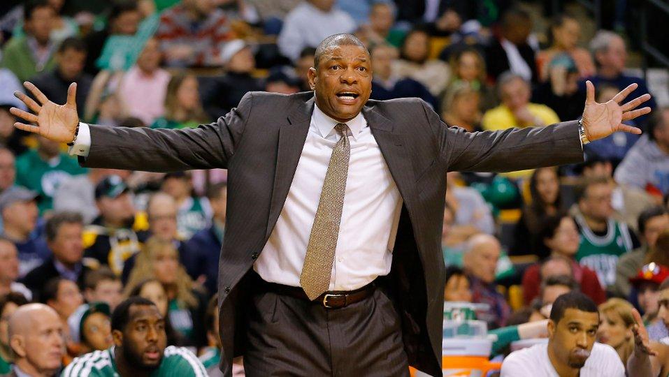 Pelatih Los Angeles Clippers, Doc Rivers, ikut buka suara terkait memanasnya hubungan liga basket Amerika Serikat, NBA, dengan China. - INDOSPORT