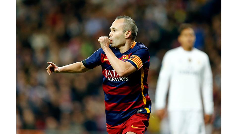 Iniesta melakukan selebrasi usai mencetak gol Copyright: INTERNET