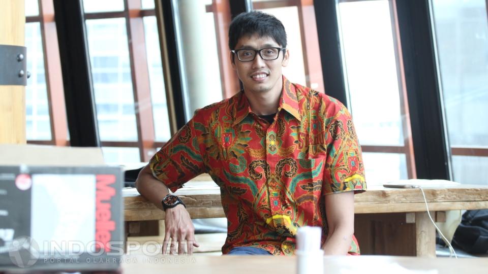 Center Stadium Happy 8 Jakarta, Ruslan.