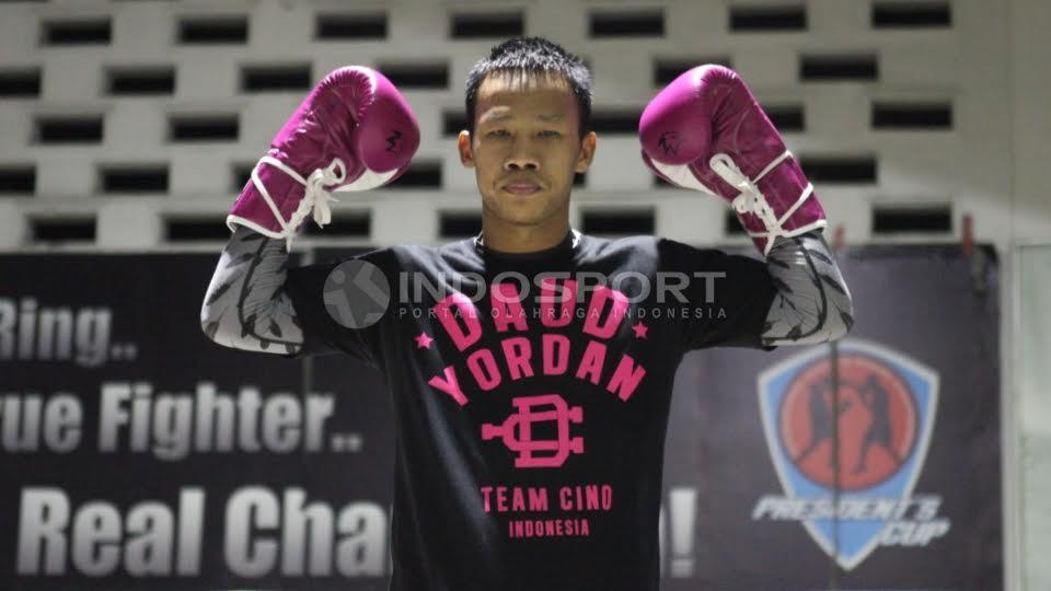 Latihan%20Terbuka%20Daud%20Yordan%20Melawan%20Yoshitaka%20Kato.