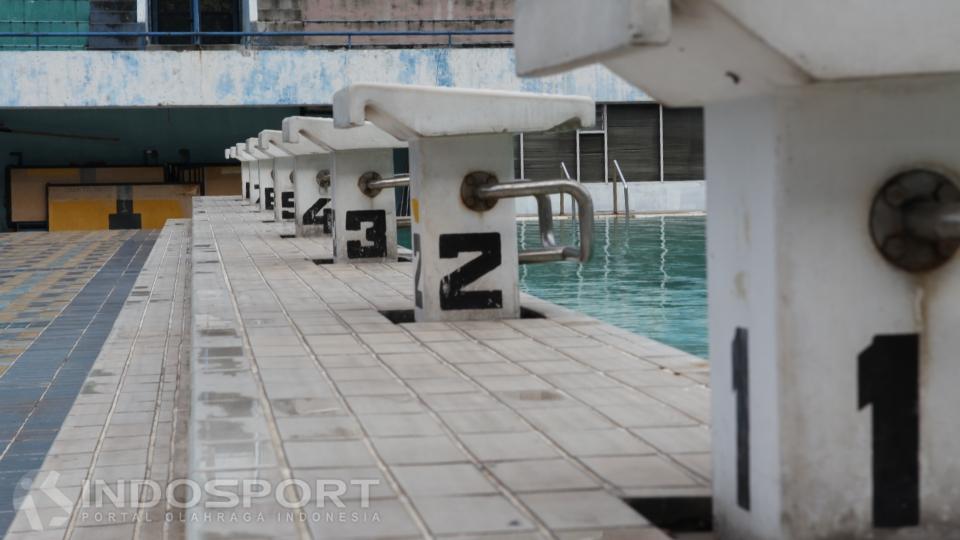 Gaya starting blocks yang terbilang kuno.