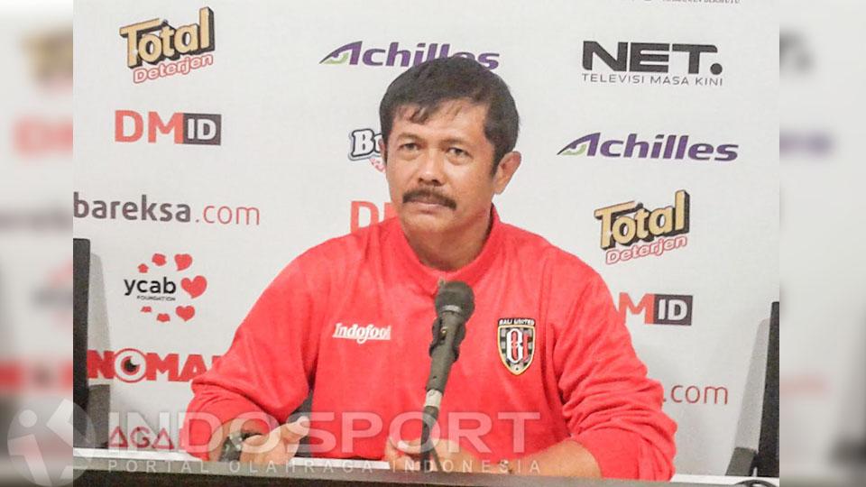 Indra%20Sjafri%20mengaku%20terkesan%20dengan%20potensi%20dan%20bakat%20cucu%20B.J%20Habibie.
