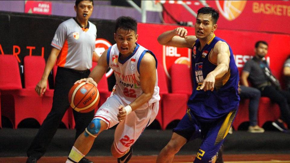 Small Foward Stadium Raymond Shariputra-Dokumentasi IBL. - INDOSPORT