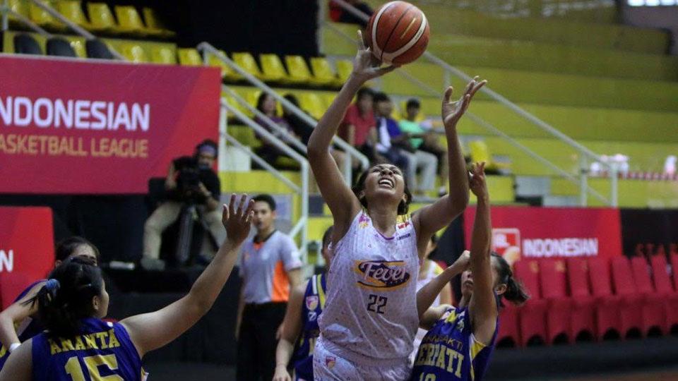 Top%20Scorer%20Surabaya%20Fever%2C%20Gabriel%20Sophia%2C%20yang%20mencetak%2019%20poin.