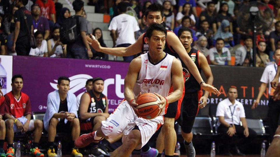 Diftha Pratama top skor Garuda Bandung melawan Hangtuah Sumsel (21 poin).