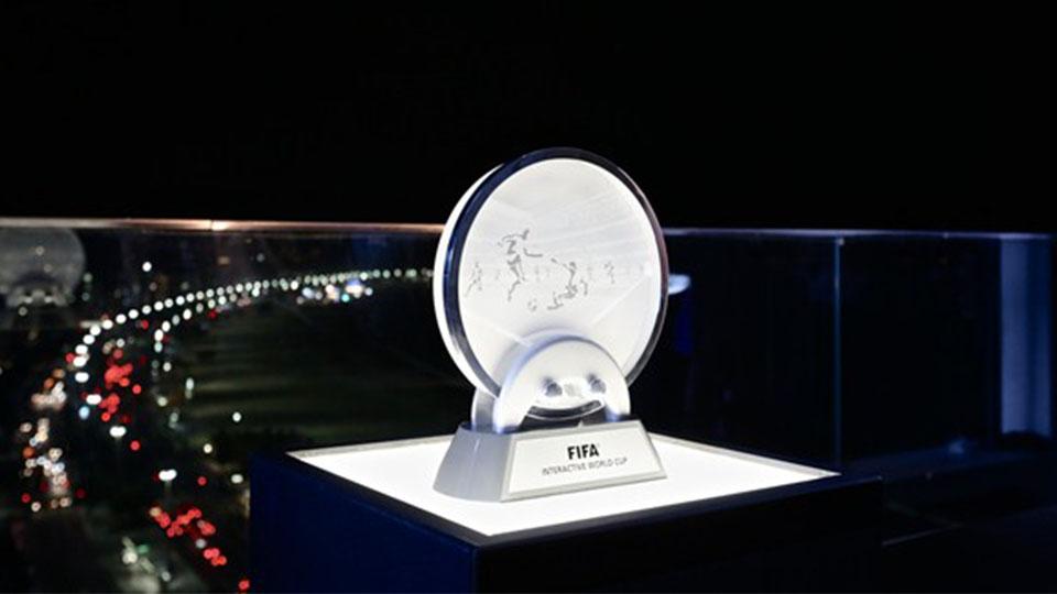 Trofi%20piala%20dunia%20online.