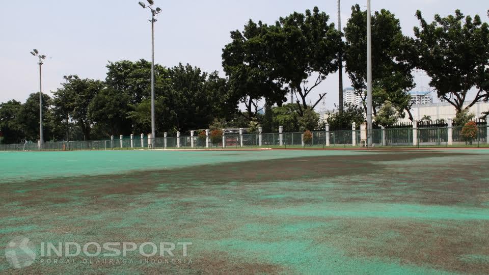 Rencananya, lapangan akan direnovasi mulai bulan Juli berbarengan dengan venue lainnya.