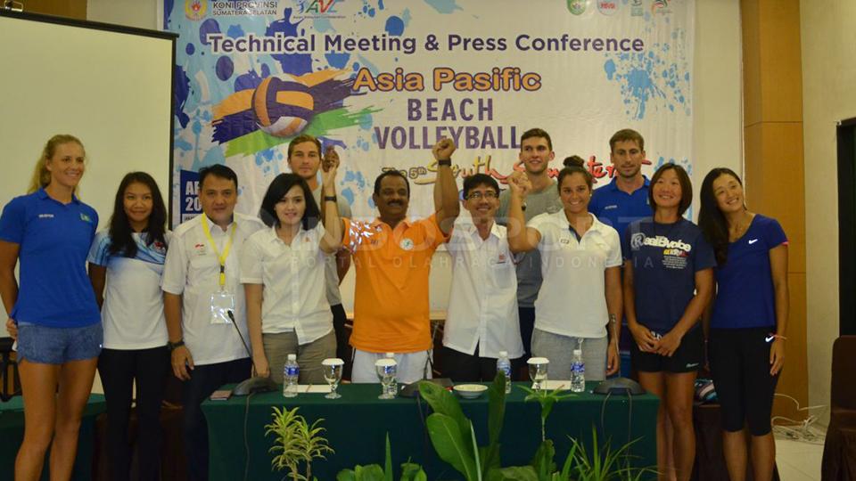 Technical Meeting dan Press Conference Asia Pasicif Beach Vollyeball 2016. - INDOSPORT