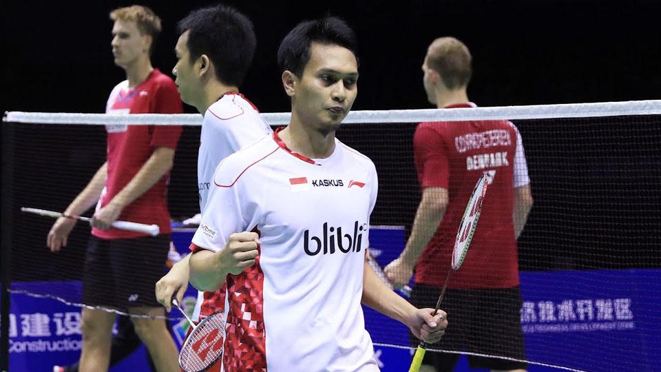 Hendra Setiawan/Mohammad Ahsan yang mengalahkan Mads Pieler Kolding/Mads Conrad-Petersen dengan skor 21-18, 21-13, Minggu (22/05/16).