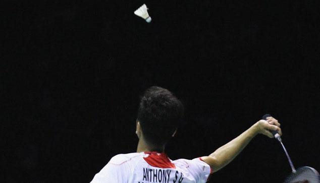 Anthony kalah dua set langsung dari wakil Denmark, Jan O Jorgensen 17-21 dan 12-21.