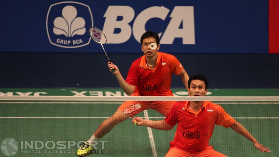 Aksi%20Hendra%20Setiawan%2F%20Mohammad%20Ahsan%20di%20ajang%20Indonesia%20Open%202016.