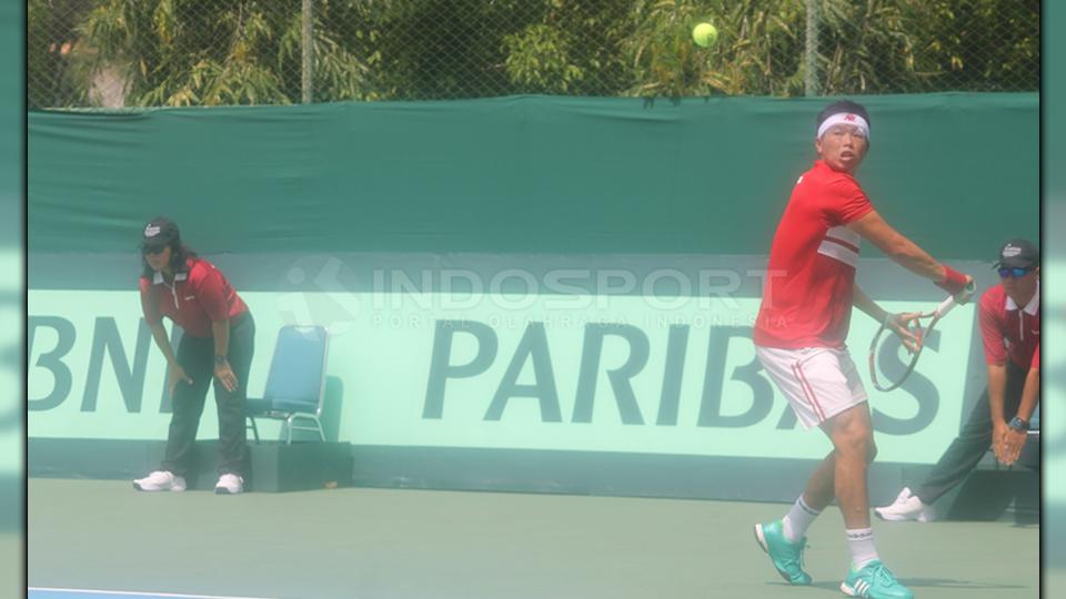 David%20Agung%20Susanto%2C%20berhasil%20mengalahkan%20petenis%20Sri%20Lanka%2C%20Yasitha%20De%20Silva%20dengan%20dua%20set%20yakni%206-3%2C%206-1.