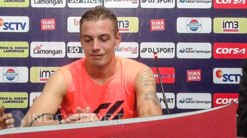 Pemain asal Belanda harus mengakhiri kariernya di Persela Lamongan.