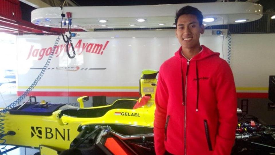 Sean Gelael ingin menutup musim 2016 dengan tambahan poin untuk Pertamina Campos Racing. - INDOSPORT