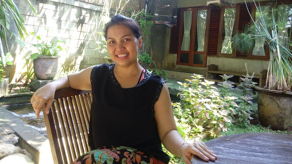 Instruktur Yoga, Shinta Pujiastuti