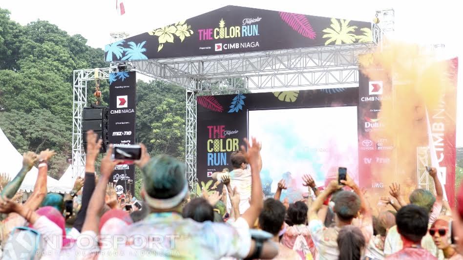 Color Run yang dihelat tahun lalu di Jakarta - INDOSPORT