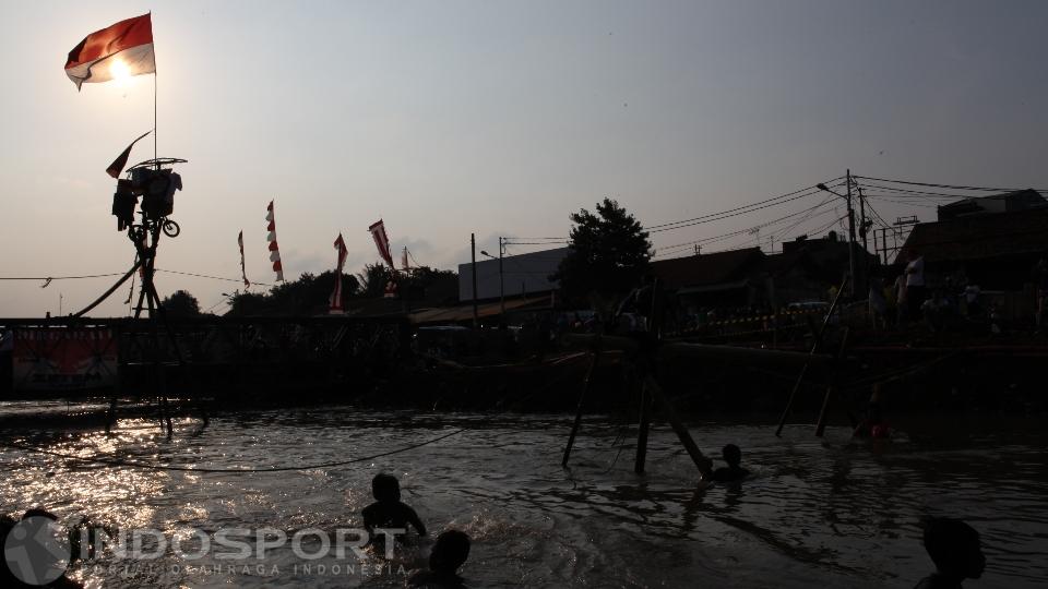 Suasana perayaan 17 Agustus di kawasan Kalimalang, Jakarta Timur.