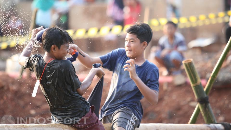 Tak semeriah tahun-tahun sebelumnya, perayaan 17 Agustus di kawasan ini tidak terlihat digelar sepanjang Kalimalang, melainkan hanya di titik-titik tertentu.