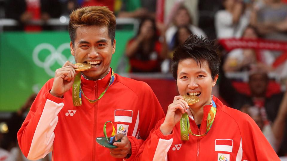 Tontowi Ahmad/Liliyana Natsir berhasil meraih emas Olimpiade 2016 ganda campuran usai mengalahkan pasangan Malaysia, Jumat (18/08/16).